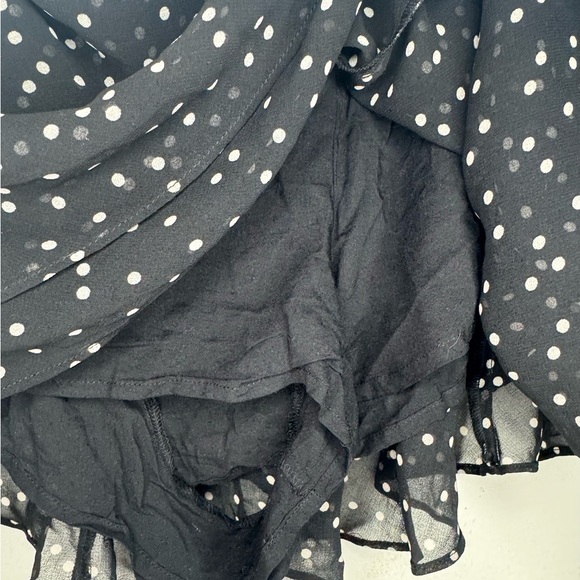 Urban Outfitters Flowy Black Polka Dot Skort Skirt Women’s Medium - Picture 5 of 6